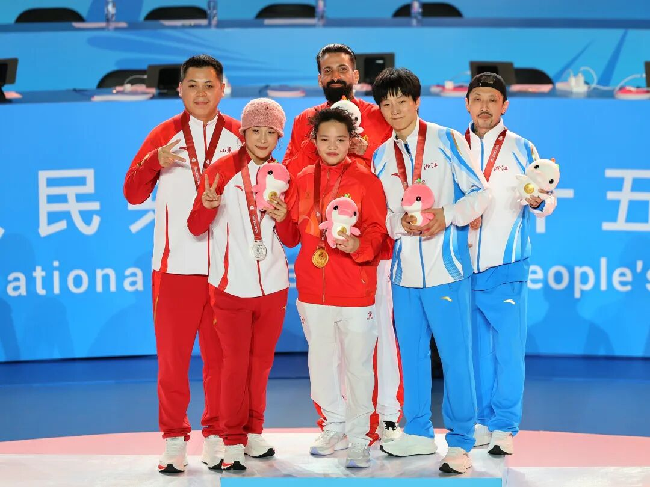 新乡姑娘刘清漪成功卫冕全运会霹雳舞冠军